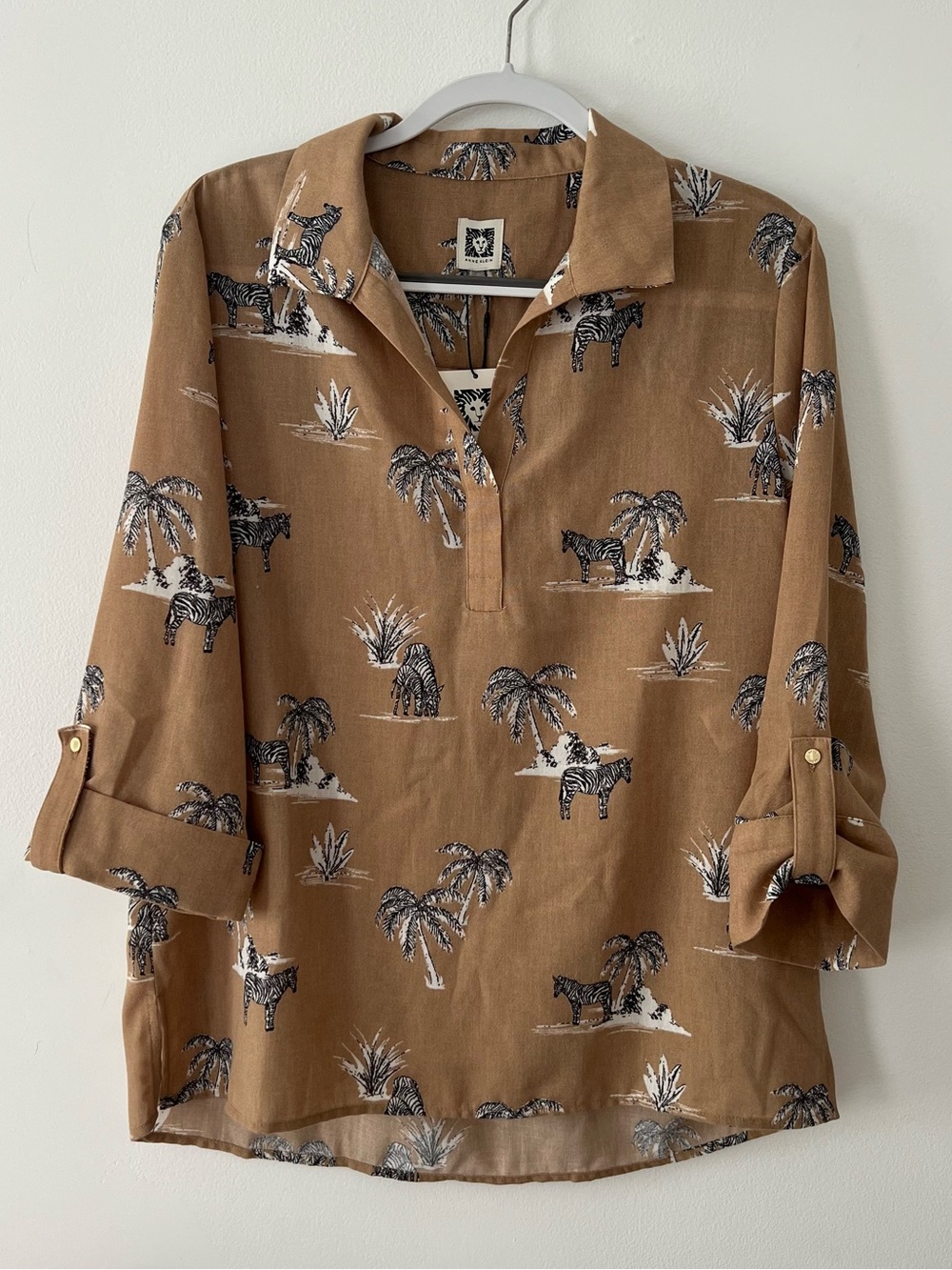 Women’s Nice Top- Anne Klein Animal Pattern 3/4 Sleeve Woven Blend, Collar